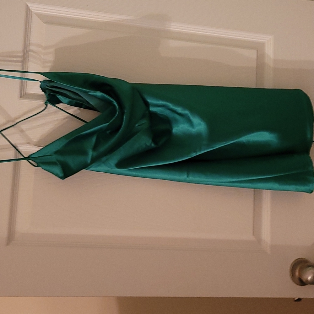 LELIS COLLECTION green slip dress size Large new with tags